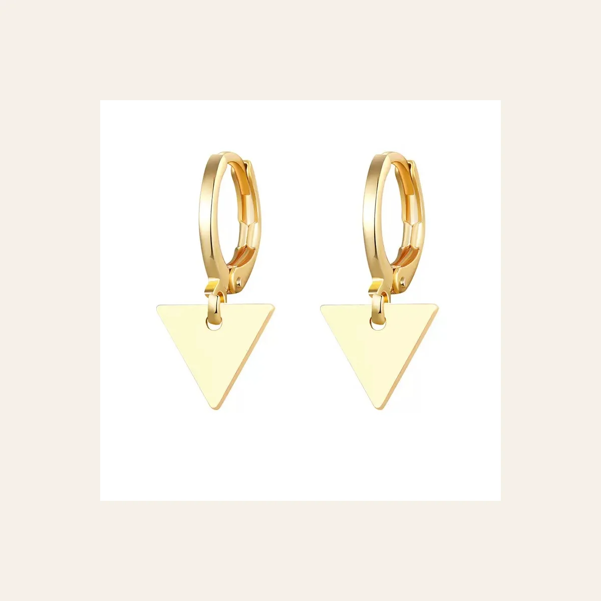 Earrings from the JY-Jewellery Trends shortlist.
