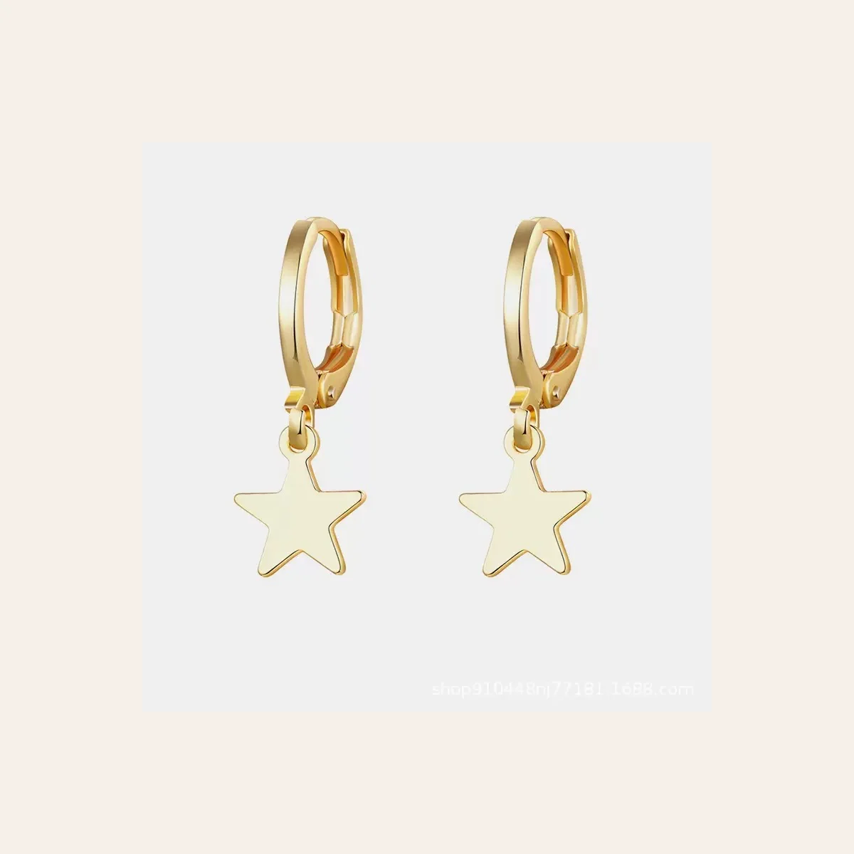 Earrings from the JY-Jewellery Trends shortlist.