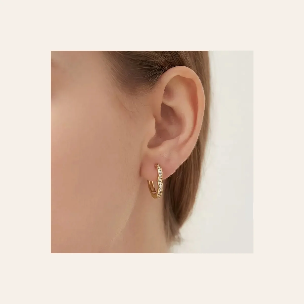 Earrings from the JY-Jewellery Trends shortlist.