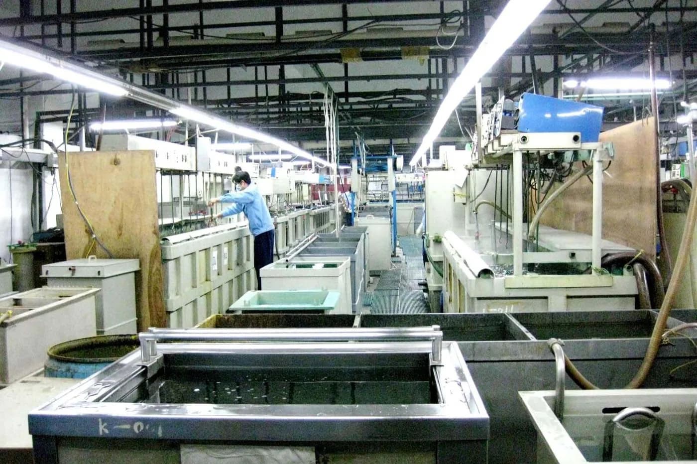 In-house galvanic plating line at JY-Jewellery.