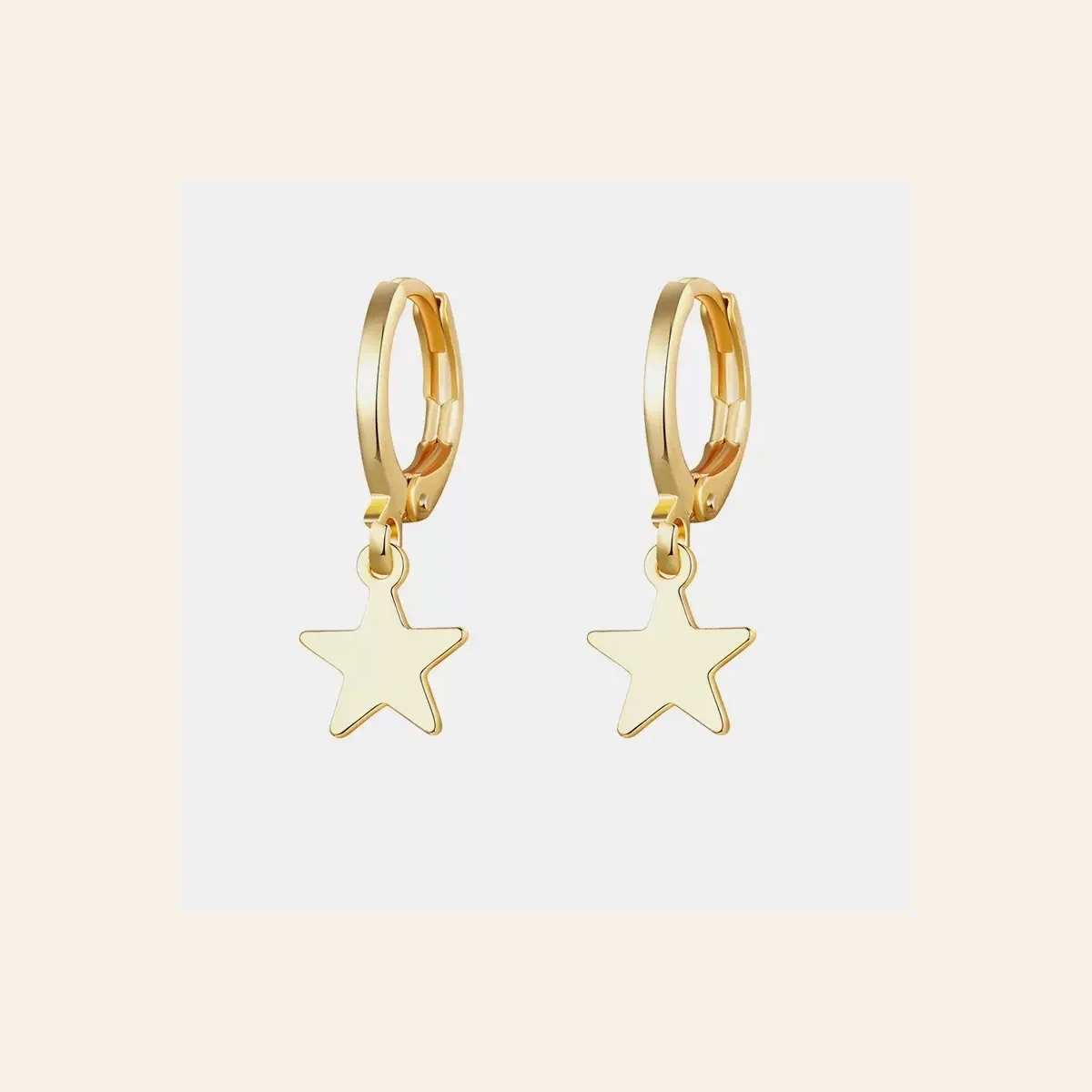 Earrings from the JY Jewellery collection.